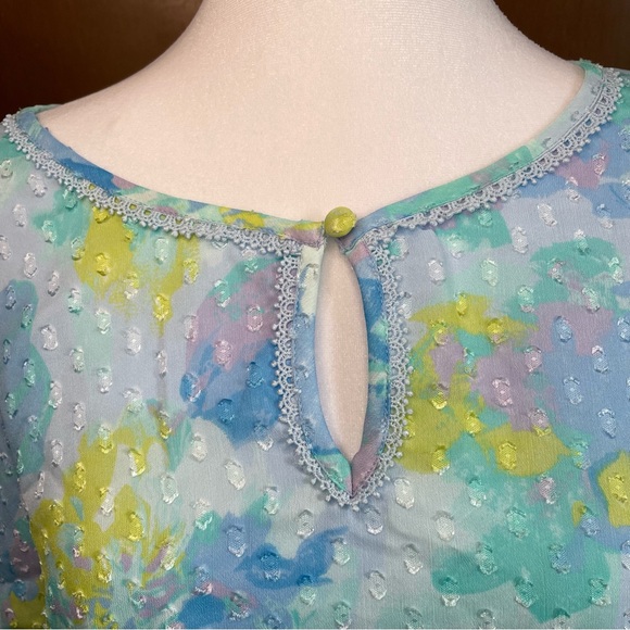 Isaac Mizrahi Women’s Blue Abstract Floral Textured Bell Sleeve Blouse Size 16 - Picture 7 of 13
